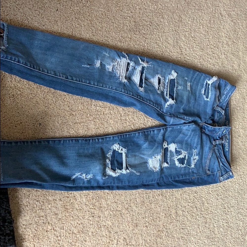 Low rise american eagle jeans